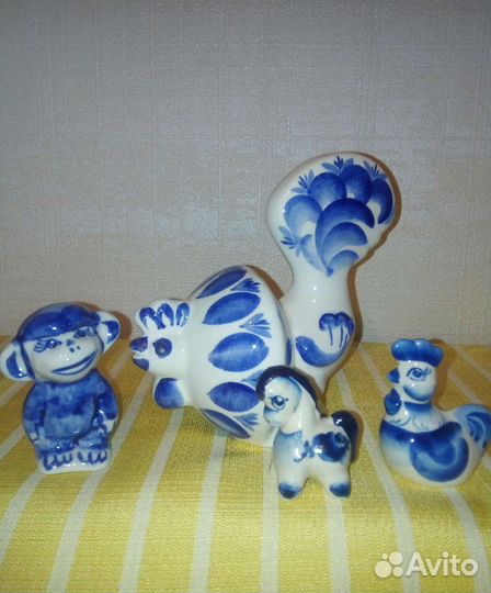 Фарфоровые статуэтки