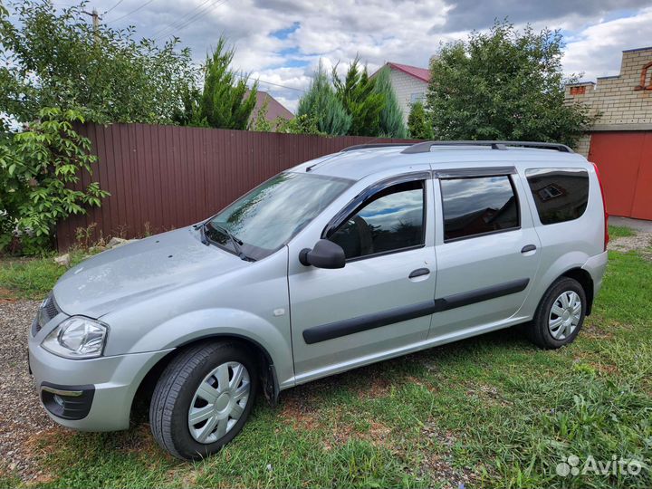 LADA Largus 1.6 МТ, 2016, 99 999 км