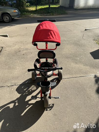 Детский велосипед с ручкой