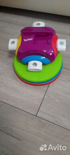 Электронная игра Твистер