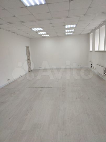 Свободного назначения, 67 м²