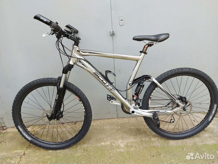 Велосипеды; Scott двухподвес как новый
