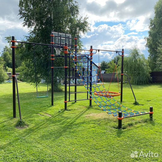 Спортивная площадка уличная