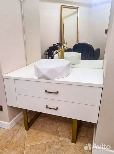 Мебель в санузел, шкаф в постирочную