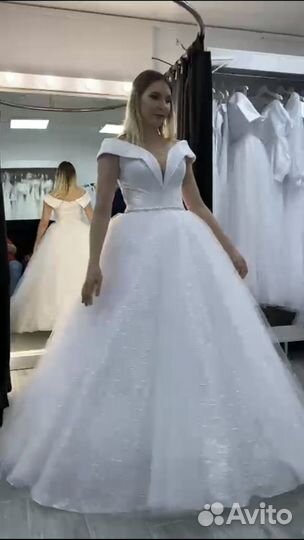 Свадебное платье