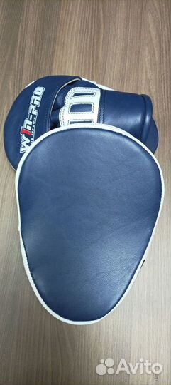 Лапы боксерские изогнутые