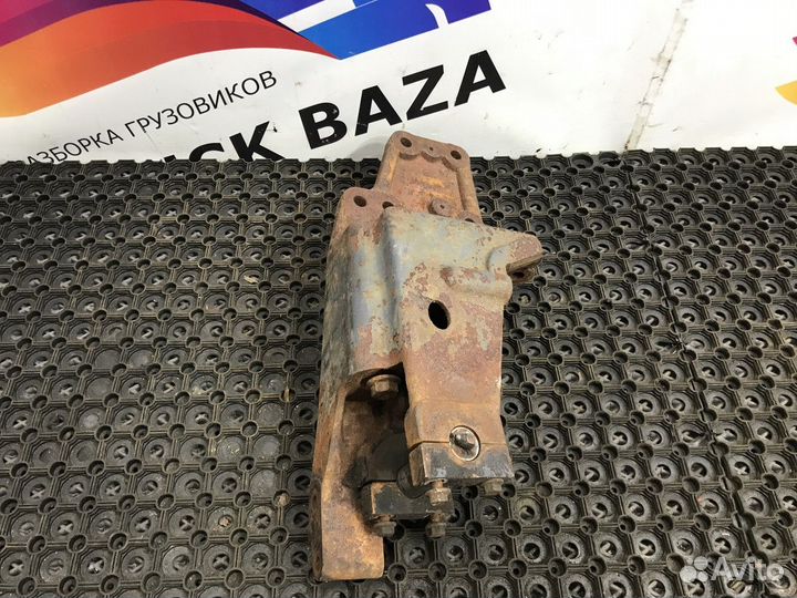 Кронштейн рессоры правый Daf XF105