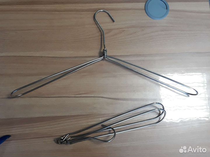 Плечики вешалка