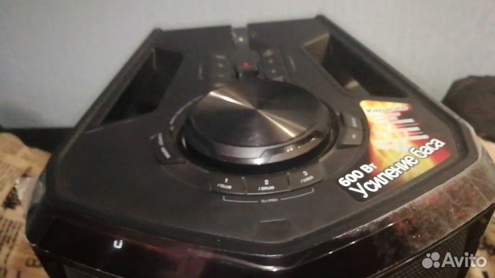 Акустические колонки. Портативная hi-fi система