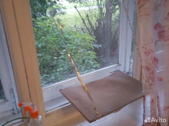 Гамак для кошек на окно