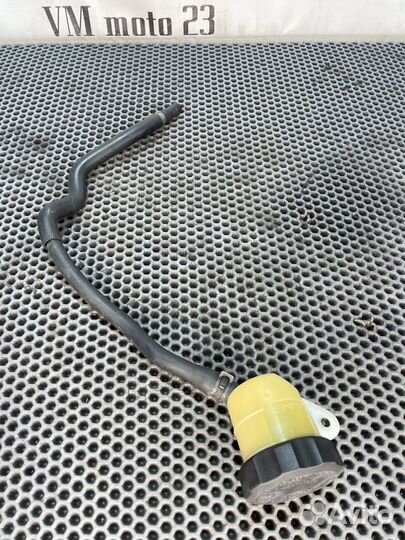 Задний расширенный бачок тормоза Honda vfr 1200