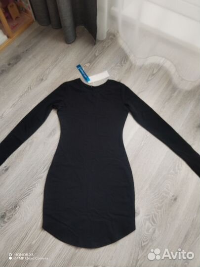 Платье новое р.44