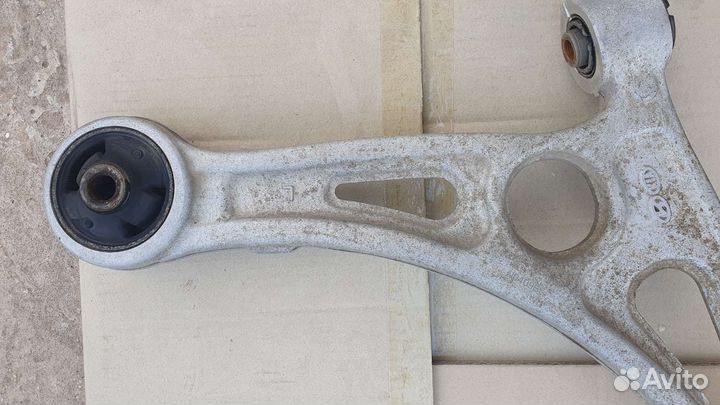 Рычаг подвески передний левый Hyundai Sonata