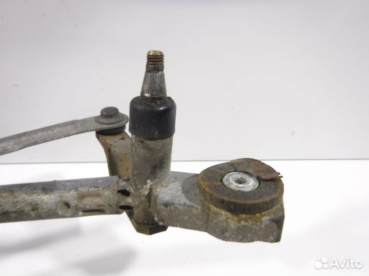 Трапеция стеклоочистителей Ford Escort