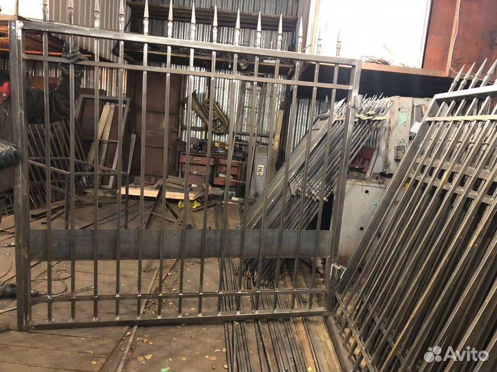 Ворота кованые распашные