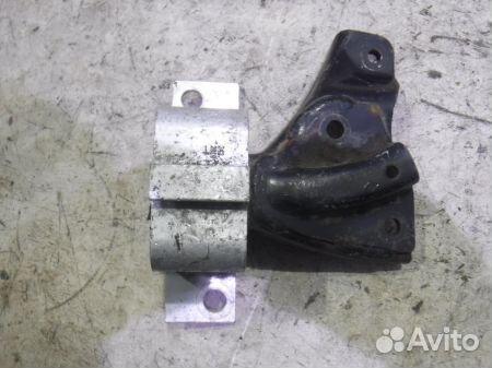 Опора двигателя Рено Logan 1 LS