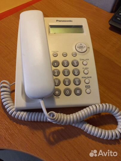 Стационарный телефон