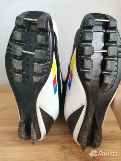 Лыжные ботинки salomon SNS pilot (классика)
