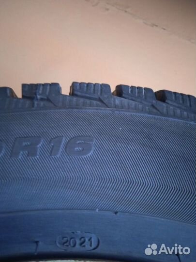 Viatti Brina 205/60 R16 87