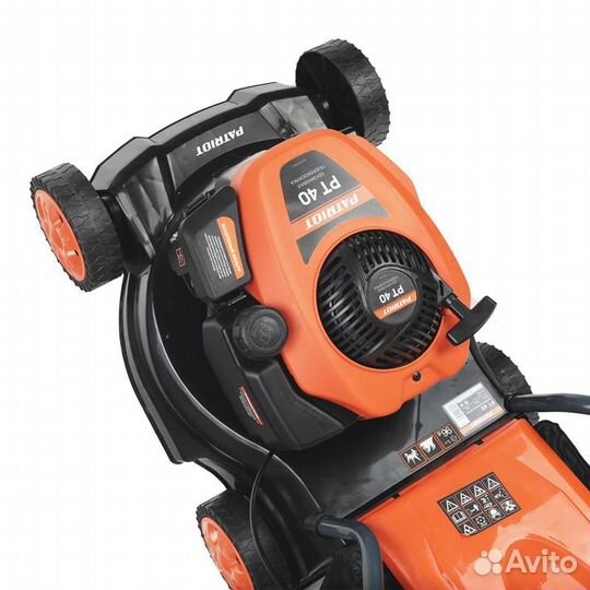 Газонокосилка бензиновая несамоходная Patriot PT 4