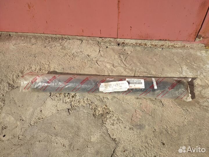 Амортизатор Пробокс/Суксид 4wd оригинал