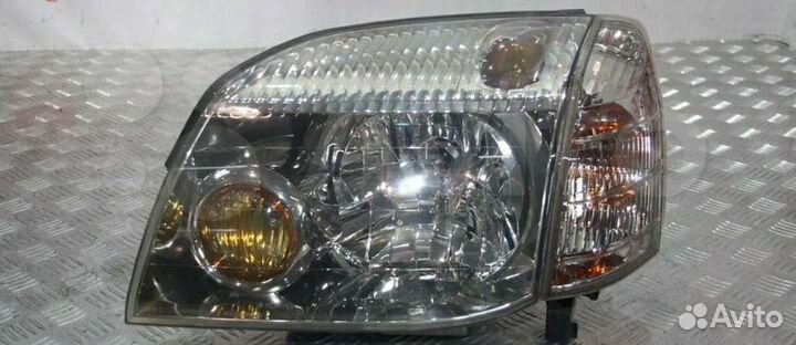 Фара Nissan x trail t30
