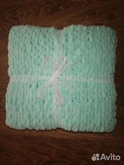 Плед детский вязаный