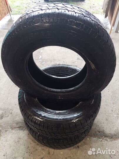 Sebring Ultra High Performance 225/70 R15 112