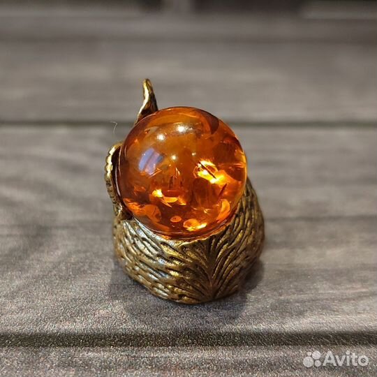 Статуэтка Ежик лесной, бронза, янтарь
