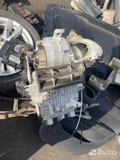 Печка Peugeot 308