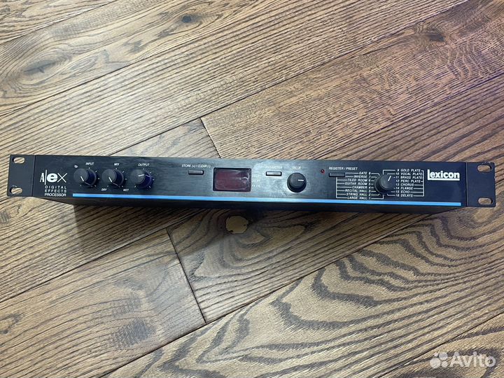 Процессор эффектов Lexicon Alex