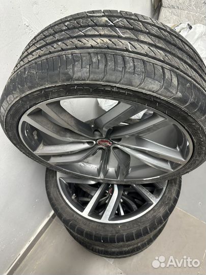 iLink L-Zeal56 255/35 R20 и 285/30 R20