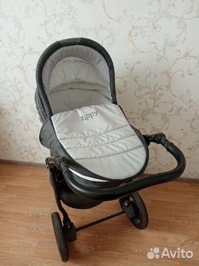 Коляска Zippy (3в1)