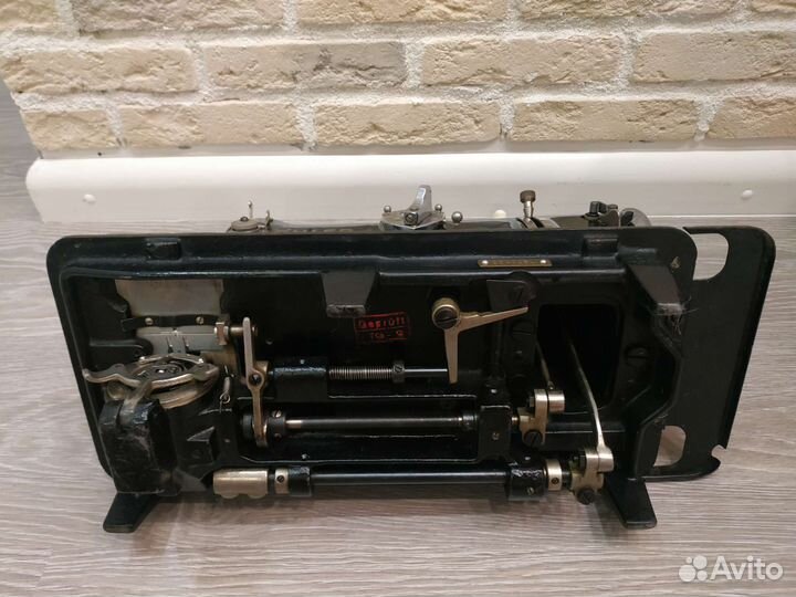 Швейная машина кехлер