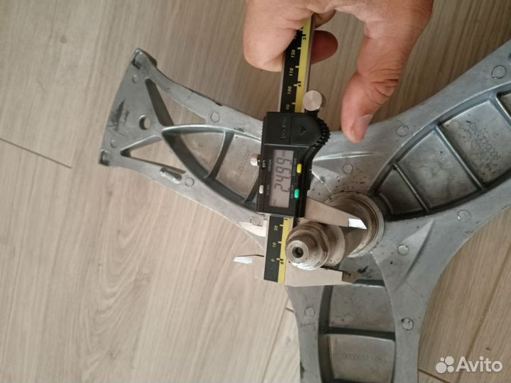 Крестовина Bosch, Siemens 680842, 771563