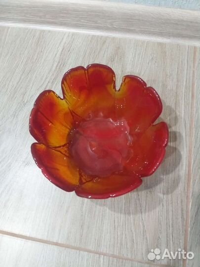 Конфетница,ваза цветное стекло СССР