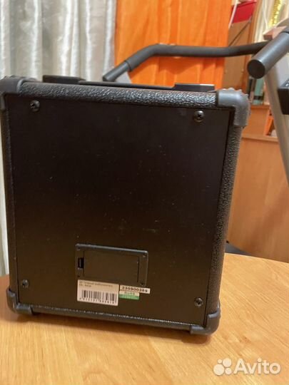 Электрогитара