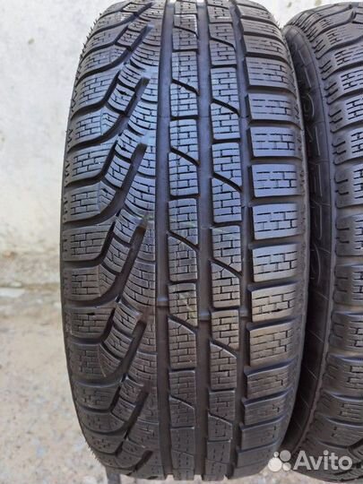 Pirelli Winter Sottozero 205/55 R17 95H