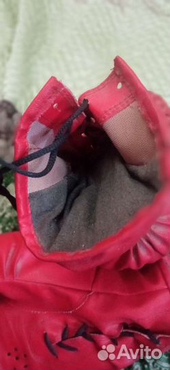 Боксерские перчатки