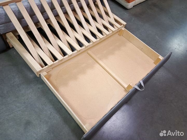 Диван малогабаритный. Доставка, подъём. Химчистка