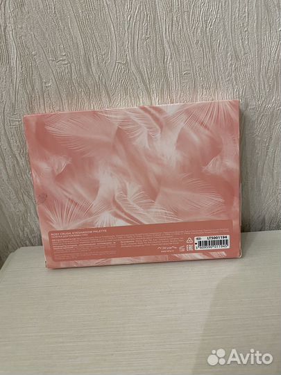 Палетка теней для макияжа глаз Rosy Crush