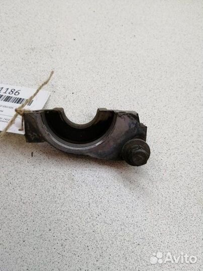 Кронштейн Nissan Ad mvfy10 GA15DS