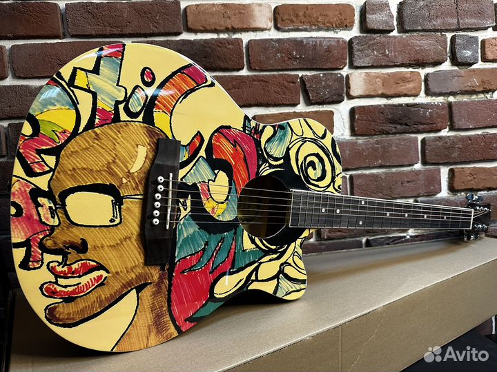 Гитара акустическая