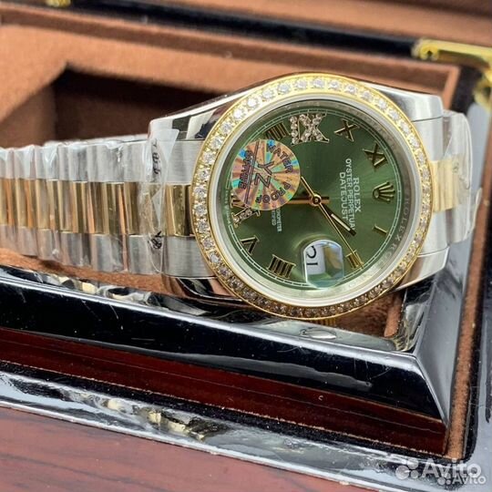 Женские часы Rolex Oyster Perpetual DateJust YZ