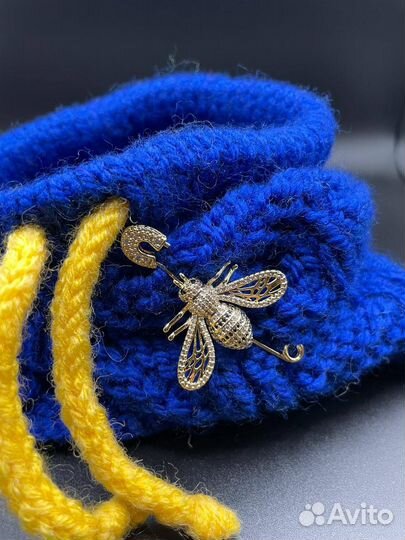 Брошь пчела