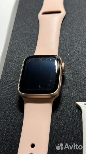 Apple Watch SE 40mm Pink GPS