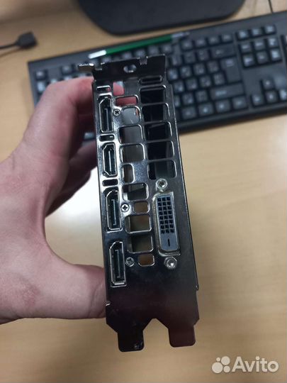 Видеокарта evga GTX 1070ti