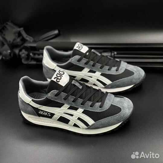 Кроссовки Asics (41)