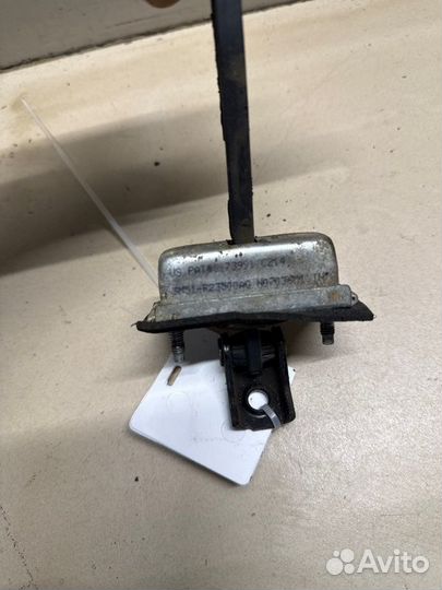 Ограничитель двери передний левый Ford Focus 2 5DR