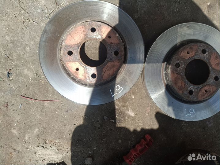 Тормозные диски Mitsubishi Lancer 9